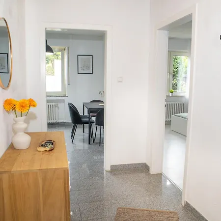 Modernes Business Mit 4 Einzelbetten Appartement Oberhausen (North Rhine-Westphalia)